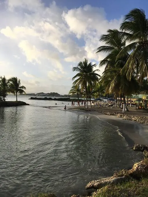Blue Lagoon Appart En Residence Acces Plage Le Gosier 0*,  Guadeloupe