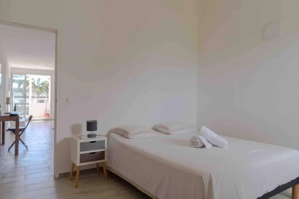 Blue Lagoon Appart En Residence Acces Plage Le Gosier